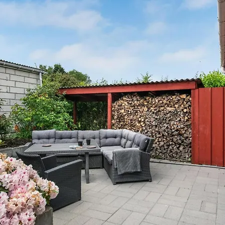 Holiday home 1 Bedroom Stunning In Aabenraa